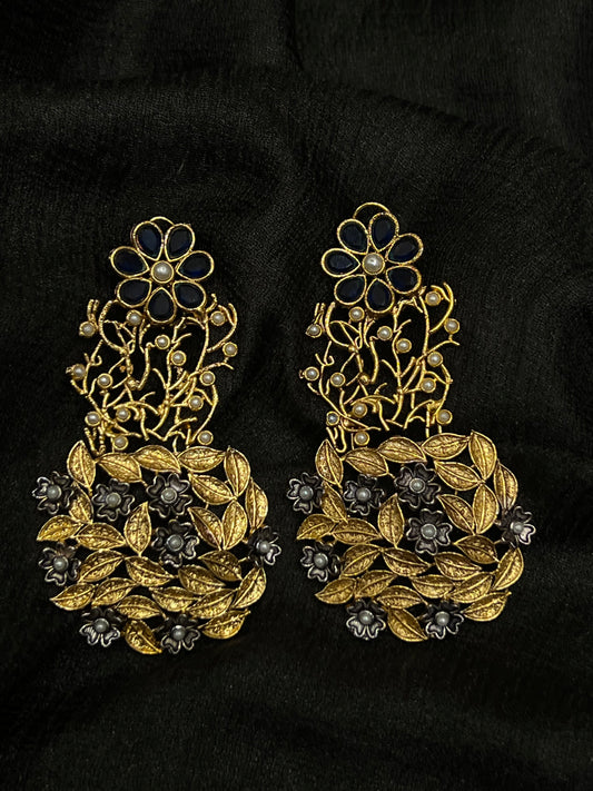 Noir Elegance Earrings