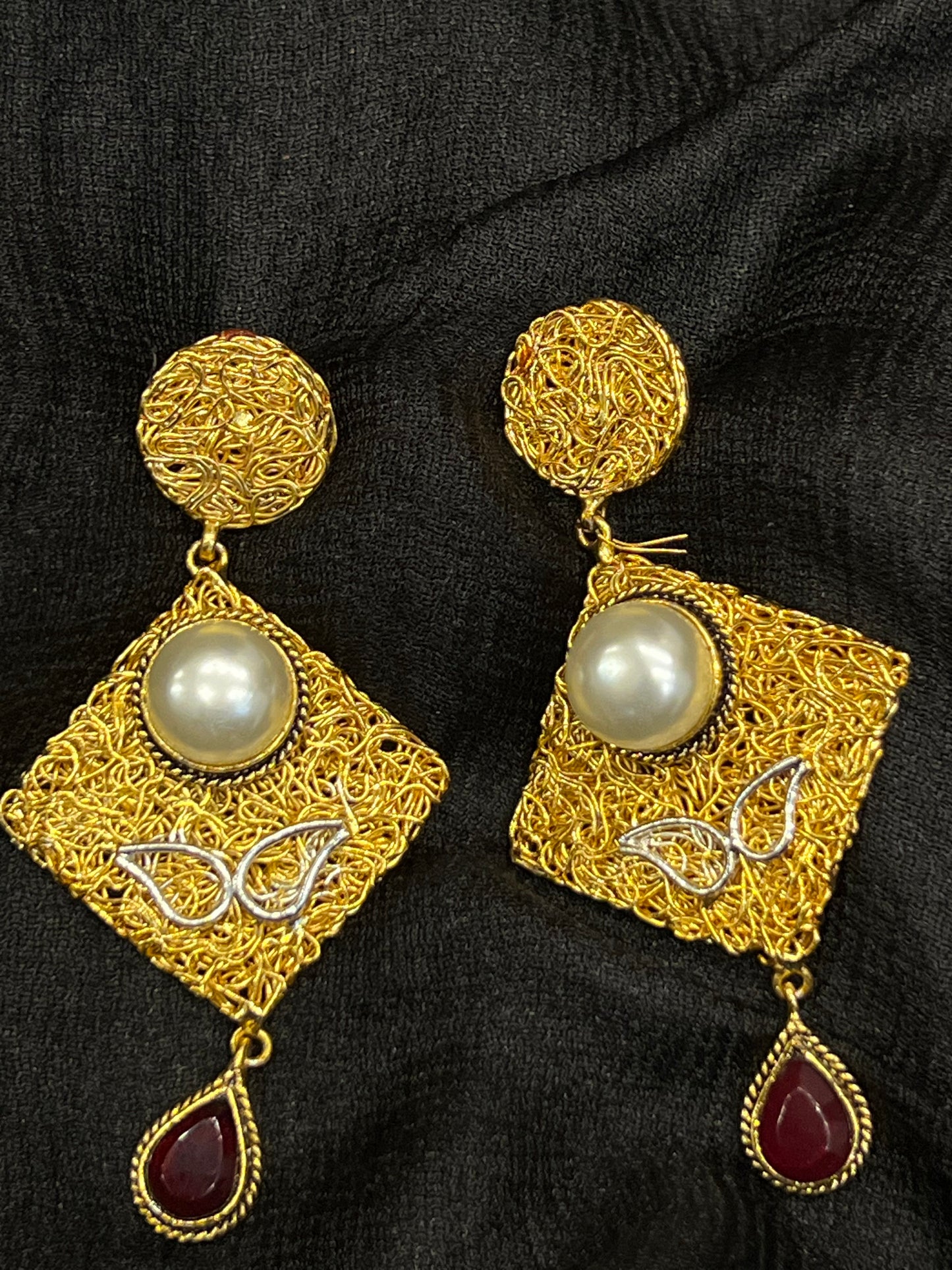 Royal Crimson Earrings