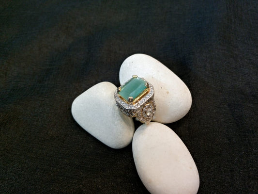 Verdant Sparkle Ring