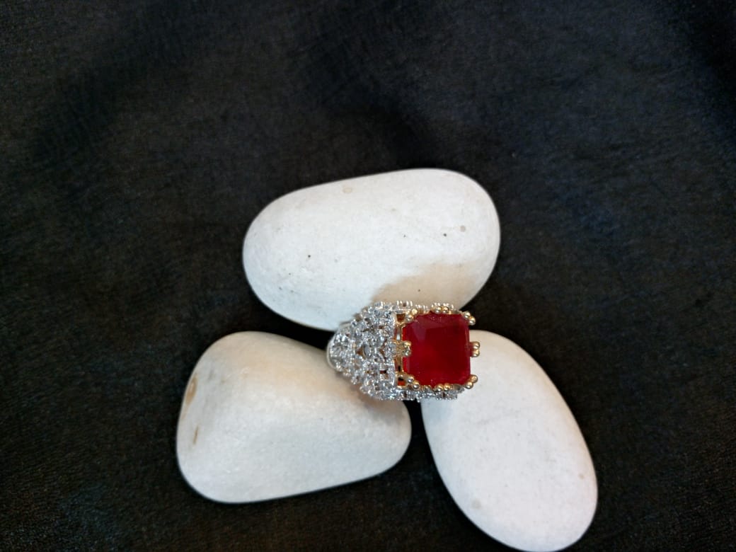 Scarlet Ice Ring