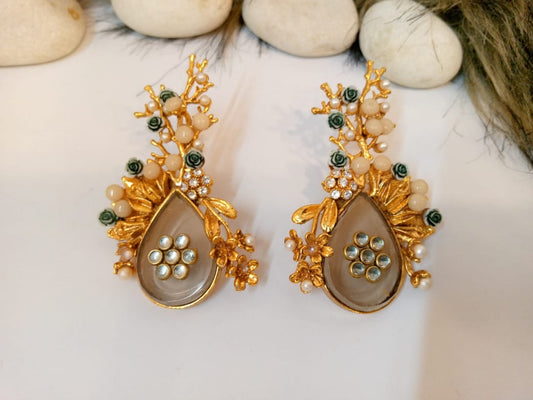 Floral Pearl Elegance Earrings