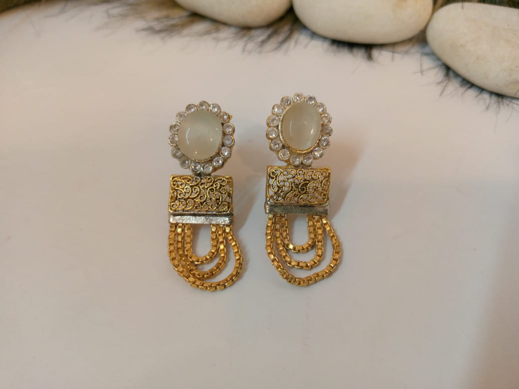 Shimmering Ivory Elegance Earrings