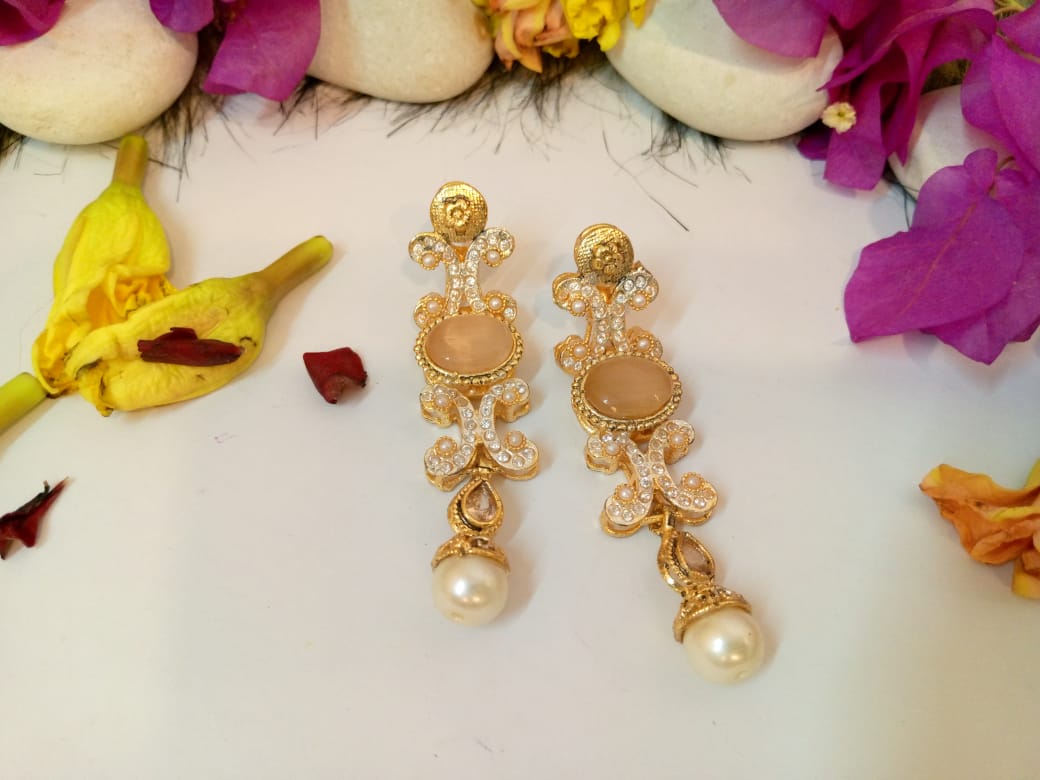 PearlBloom Earrings