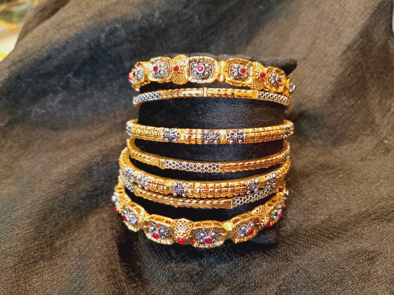 Sparkling Ivory Bangles