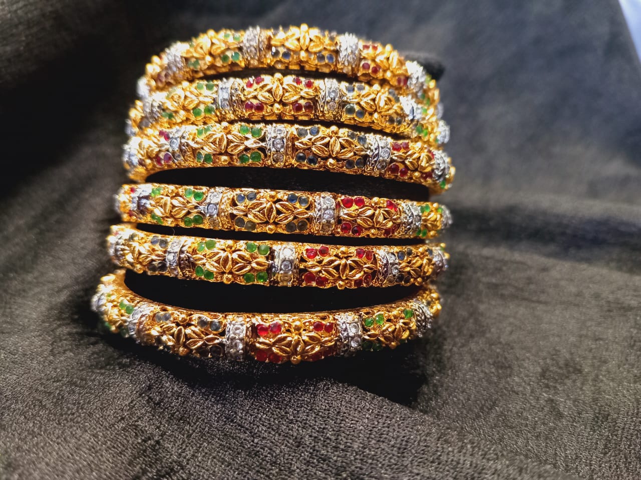 GoldenStack Bangles