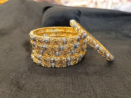 PureElegance Bangles