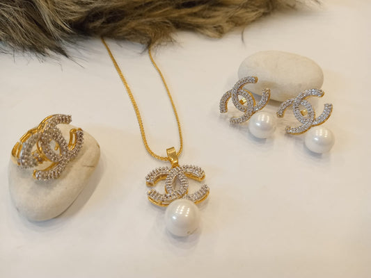 Luminescent Pearl Set