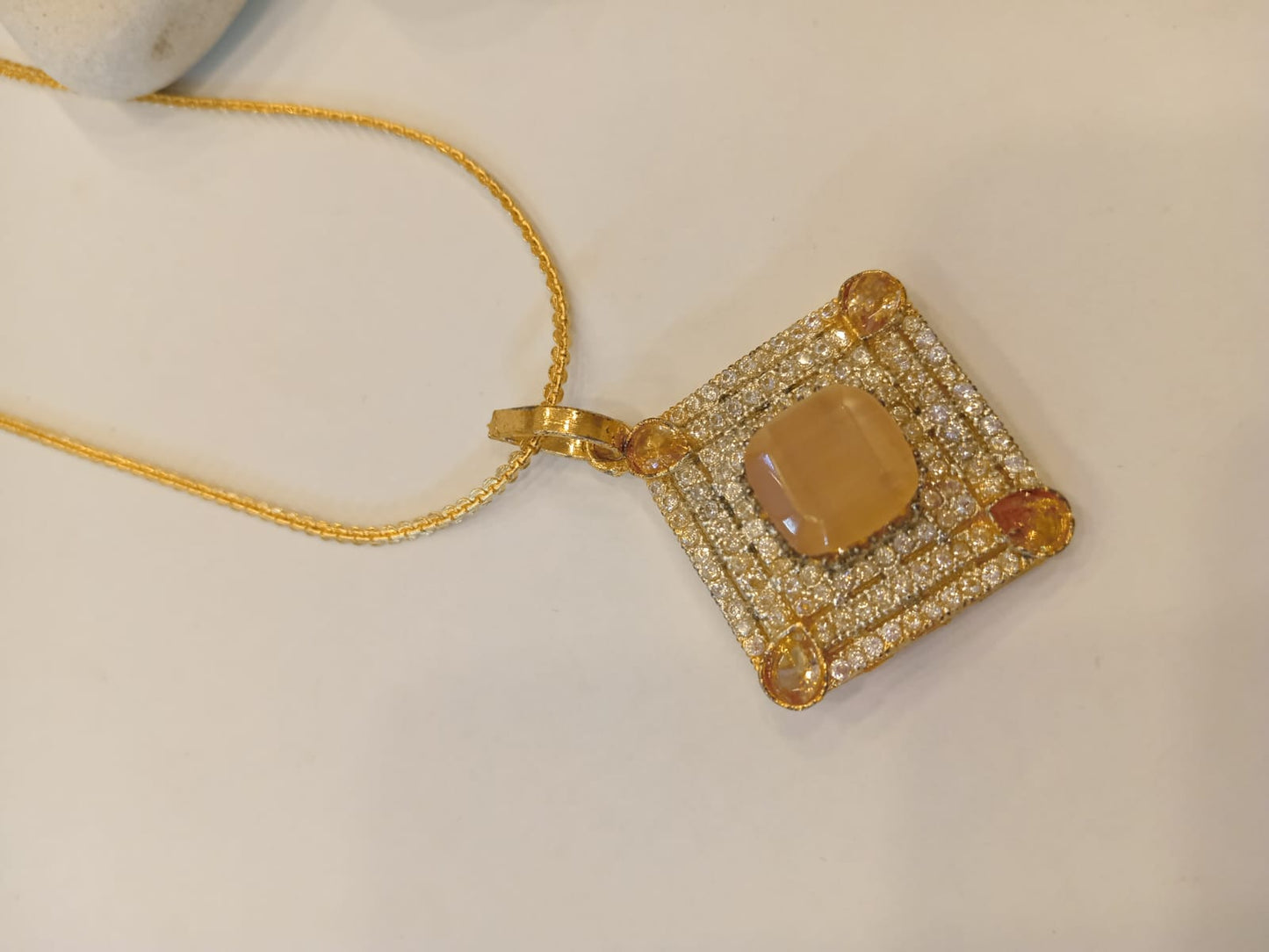 LuxeGold Pendant Set